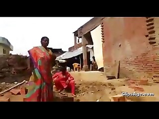 Desi worker Aunty abusing