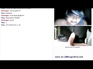 Groot tieten emo tiener shocked door groot pik webcam